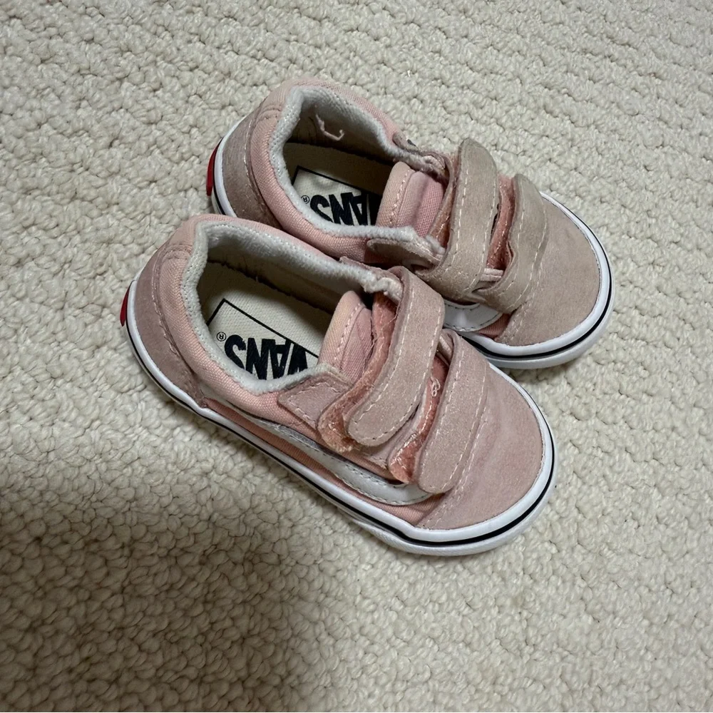 Kids Pink Velcro Vans with White Side Stripe